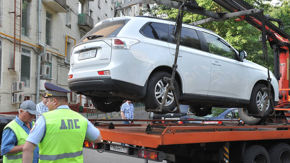 В Саратове можно будет не платить службам эвакуации автомобилей