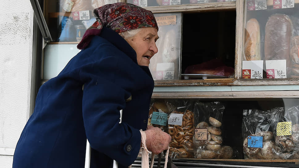 В Саратовском правительстве планируют сократить количество бедняков в регионе