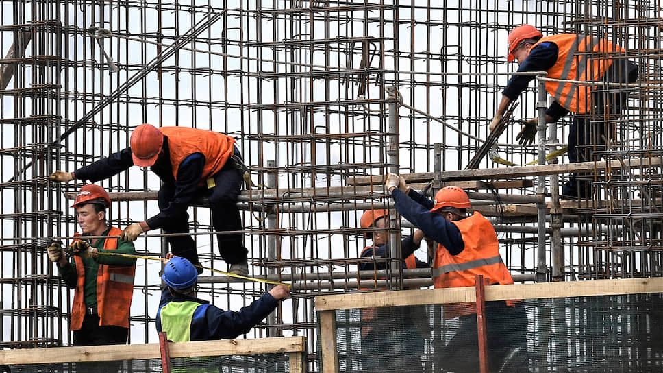 Саратовские застройщики не готовы строить дом за четыре месяца