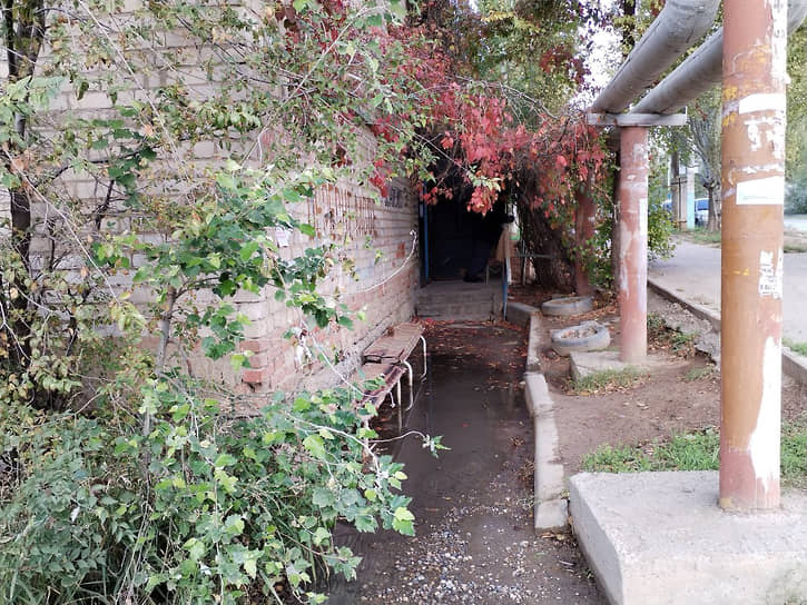 Жильцов дома №4 на ул. Фабричной обещали расселить к октябрю 2020 года