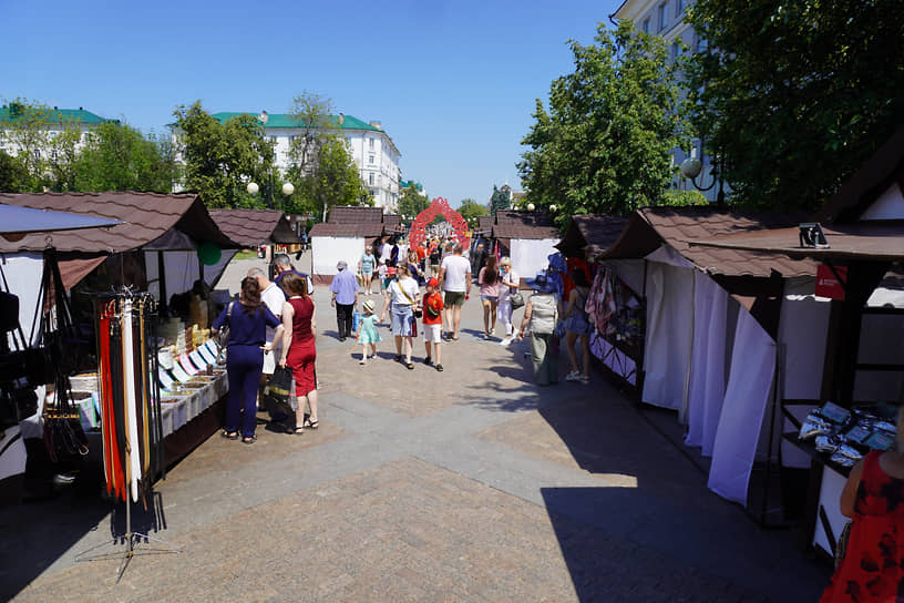 В День России 2024 в Пензе мастера представили товары ручной работы