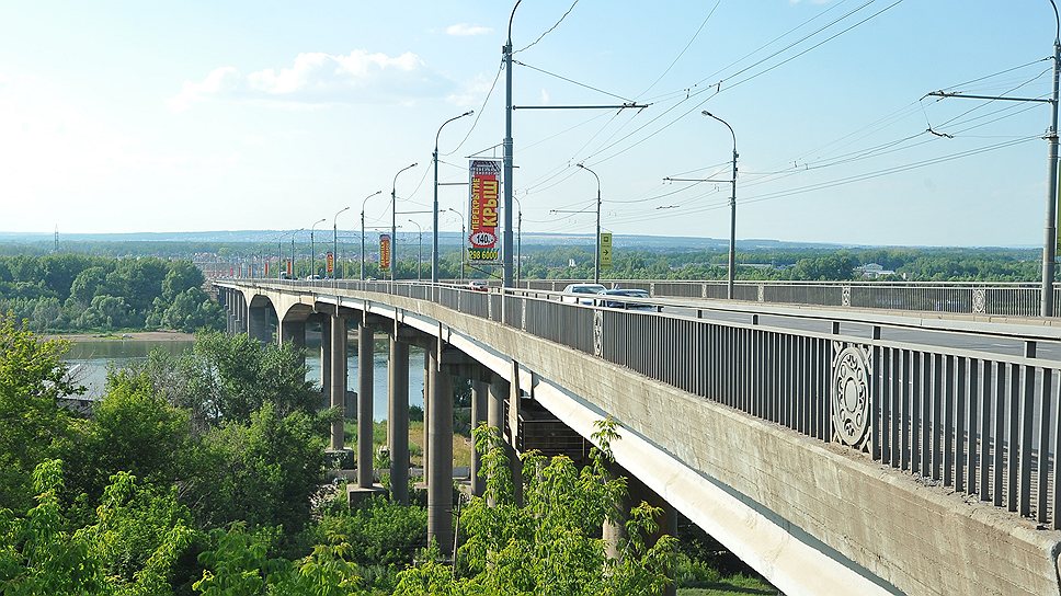 ФАС России убеждают в том, что к участникам борьбы за новый Затонский мост предъявляются завышенные требования