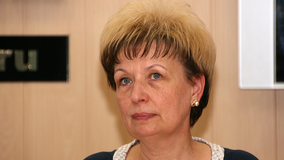 Сегодня исполняется 55 лет секретарю Центризбиркома республики Марине Долматовой