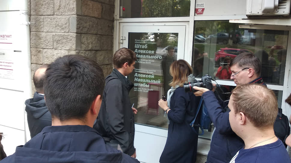 В штабе Алексея Навального в Уфе изъяты носители информации и материалы о коррупции