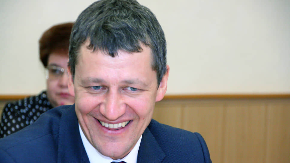 Директор Института нефтехим- переработки Дмитрий Шаронов не стал комментировать спор с КСП Башкирии