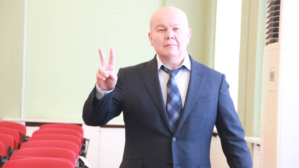 Артур Хазигалеев оценивает моральный вред в 100 млн рублей