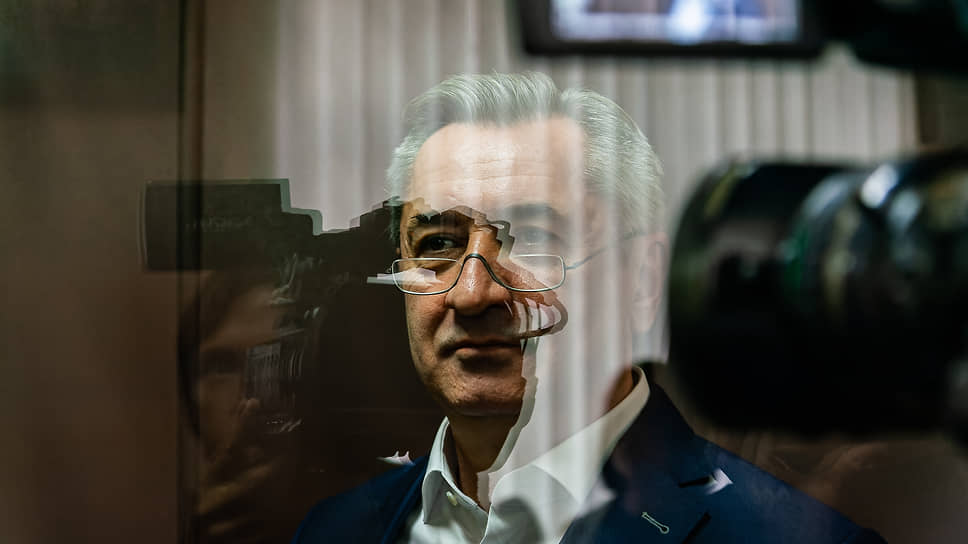 В кабинете Алана Марзаева нашли «предметы, похожие на пистолеты Макарова и Colt»