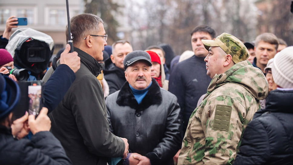 Особым гостем стал глава Башкирии Радий Хабиров, который изначально заявлял, что поддерживает решение первого вице-премьера об участии в СВО