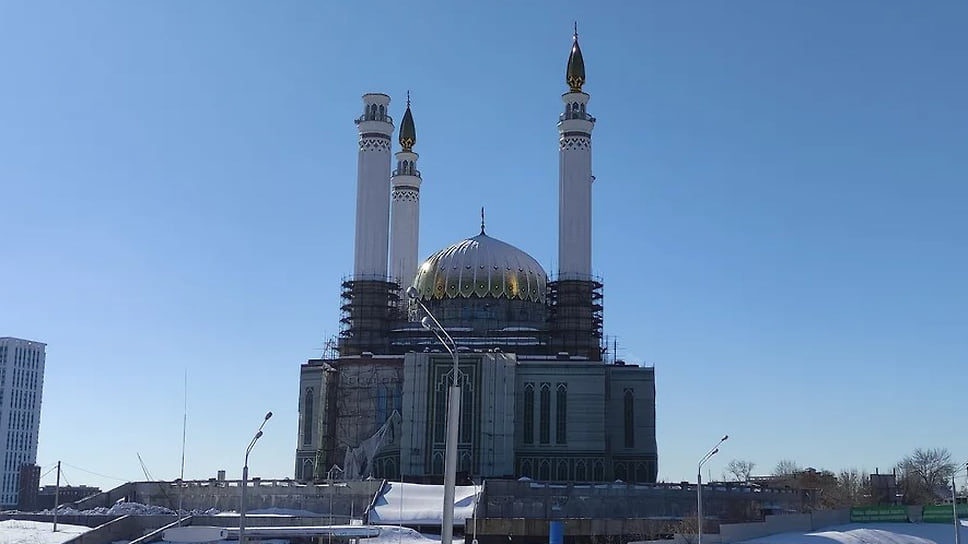 Мечеть Ар-Рахим после падения одного из четырех куполов