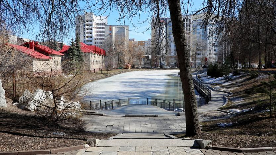 Сад имени Аксакова закрывается по решению властей на реконструкцию