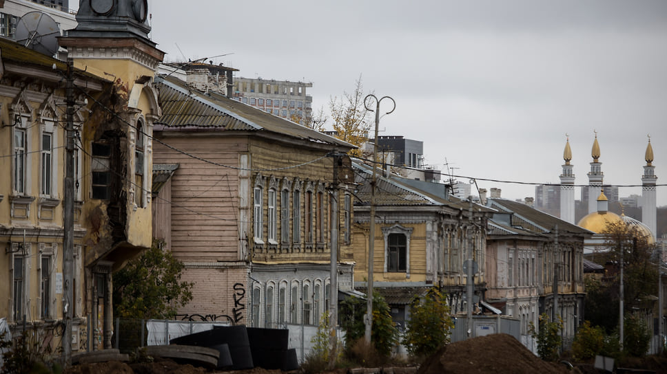 Вид на улицу Октябрьской революции