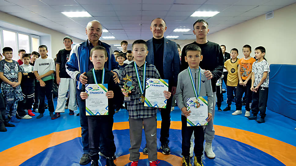 Первенство Абзелиловского района по национальной борьбе куреш