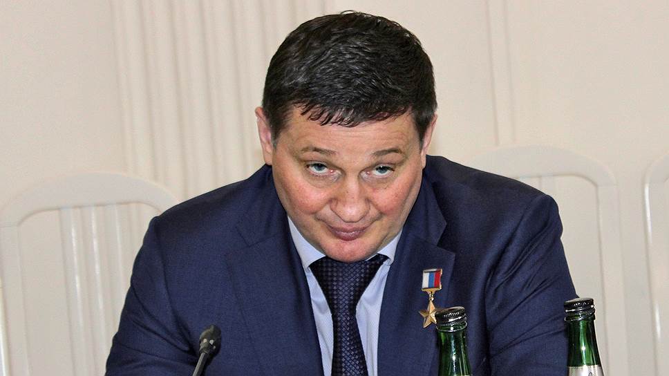 В новый состав волгоградского облправительства Андрей Бочаров призвал старую гвардию