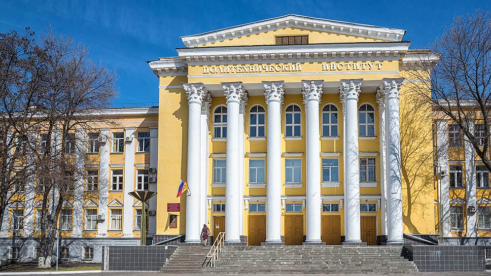 Воронежский технический университет может оказаться единственным опорным вузов в регионе до 2018 года
