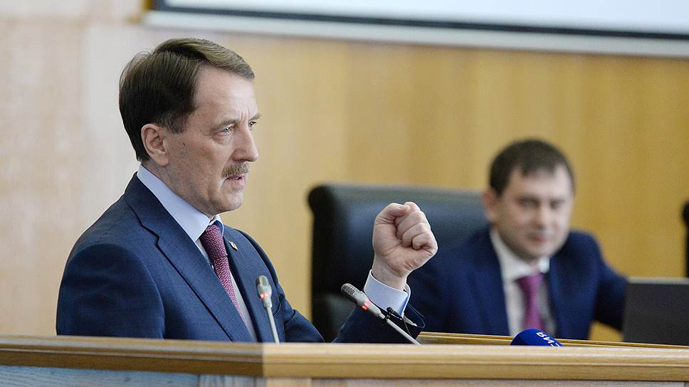 Губернатор Алексей Гордеев ждет от правительства РФ стратегии выхода из экономического кризиса