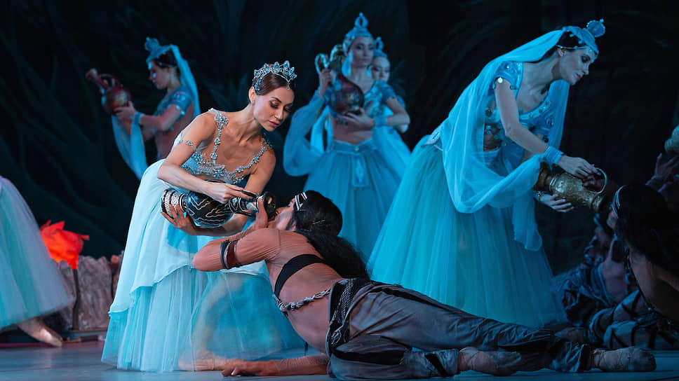 Как воронежский театр впервые поставил балет «Баядерка»