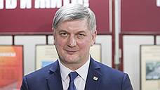 Александр Гусев стал одним из трех губернаторов, попавших на совещание с Владимиром Путиным в Екатеринбурге