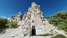 Пещерный храм в Дивногорье под Воронежем не перешел церкви