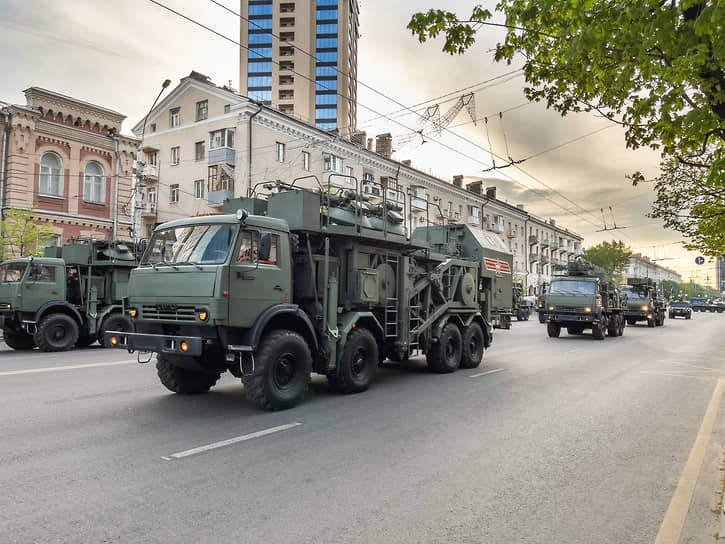 Репетиция парада Победы в Воронеже 7 мая 2021 года.