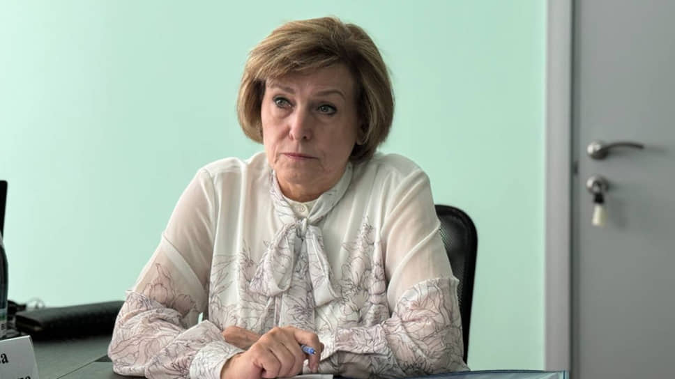 Анна Куташова