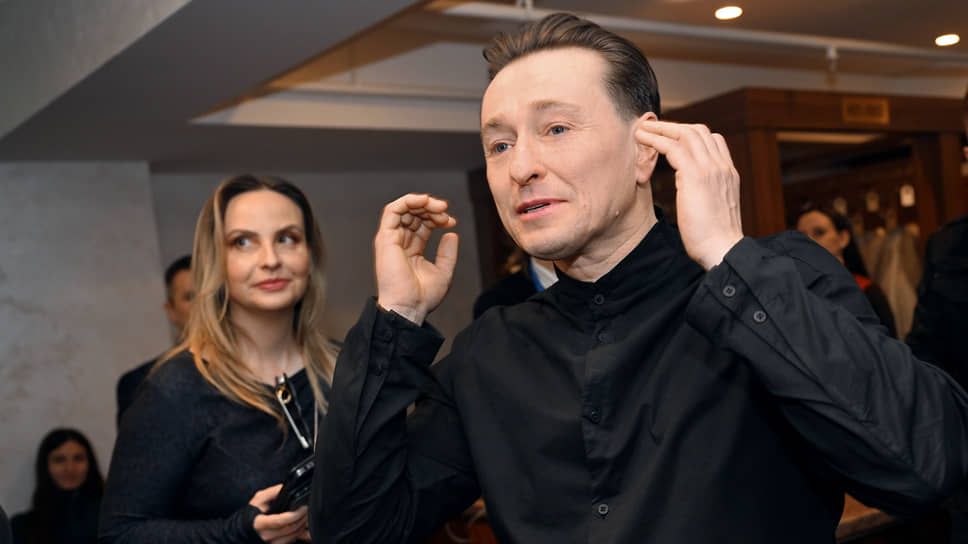 Сергей Безруков (справа)