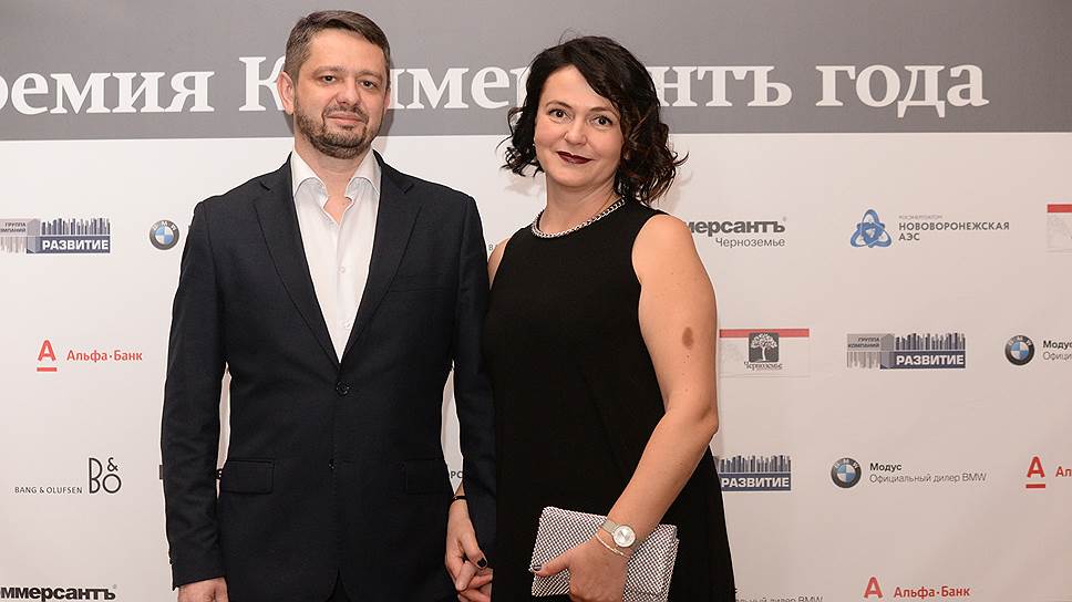 Арбитражный управляющий Игорь Вышегордцев с супругой на церемонии вручения премии «Коммерсантъ года»