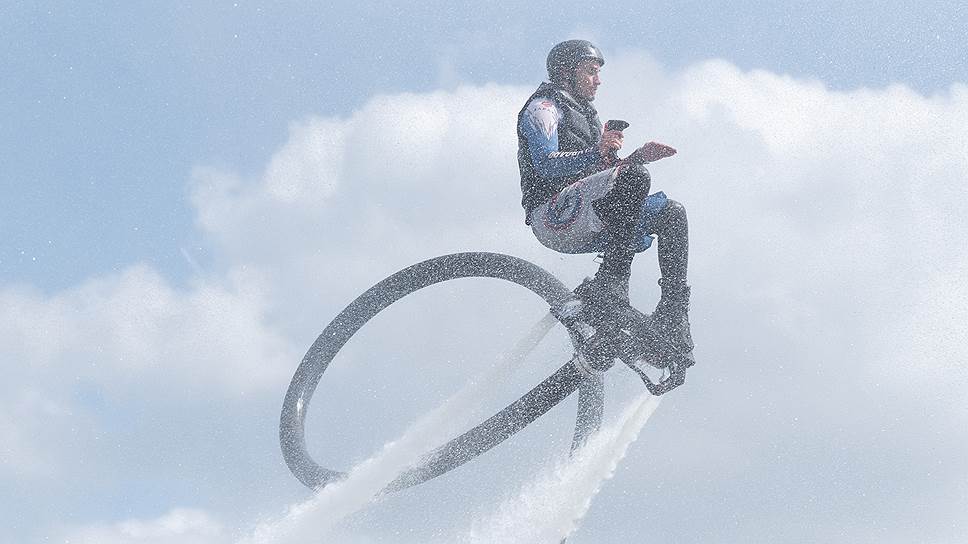 Выступление Fly Bord