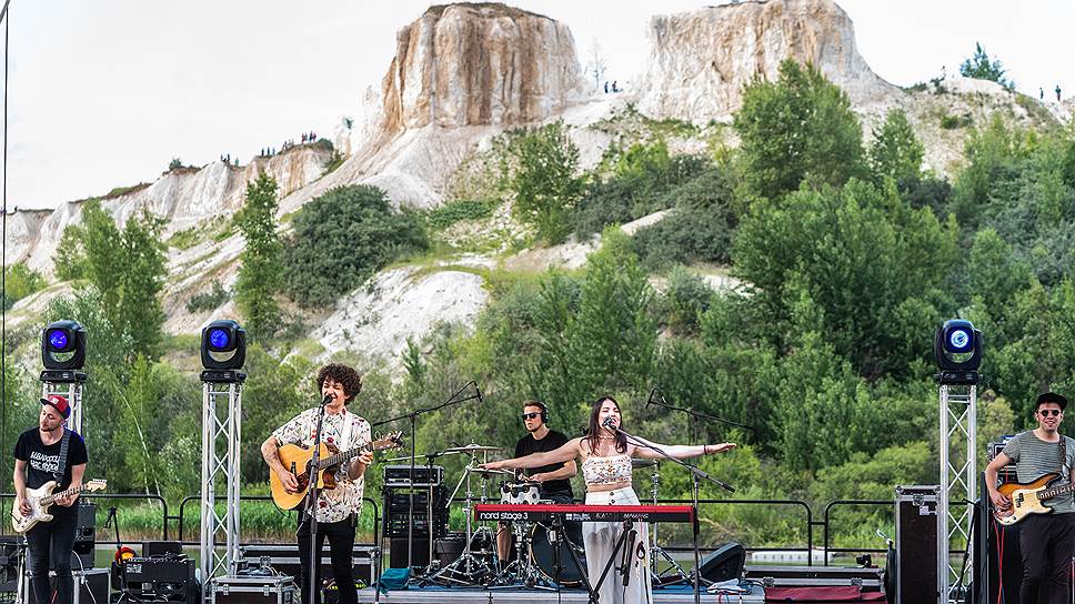 Однодневный open-air в «Белом колодце» открыла белорусская группа Naviband