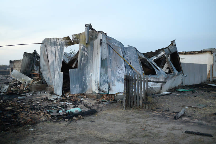 Последствие ландшафтного пожара в поселке Николаевка