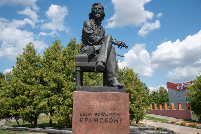 Острогожск. Памятник художнику И.Н. Крамскому