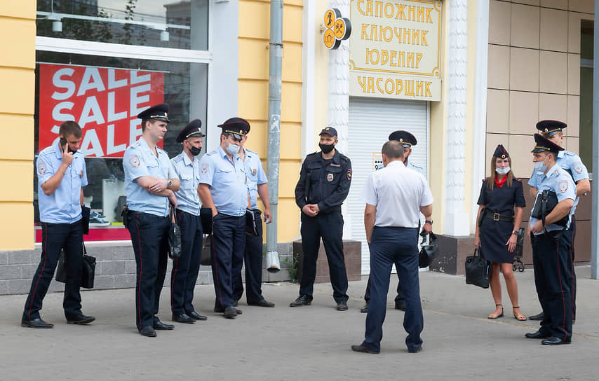 Экстренные службы и правоохранители пока активно продолжают выяснять причины трагедии