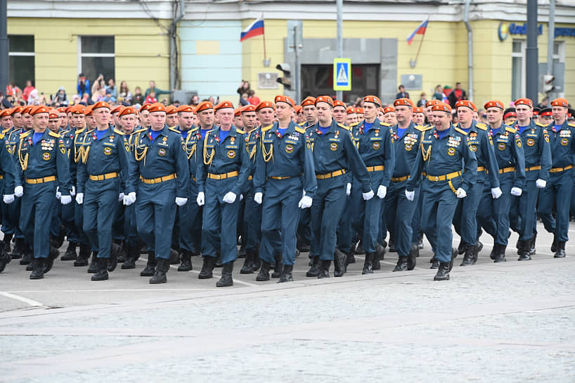 Парадный расчет ГУ МЧС по Воронежской области