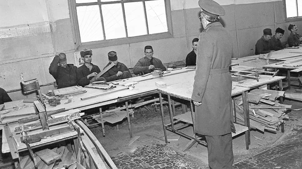 ЛИУ №6 находилось в поселке Кривоборье Рамонского района. Изначально была колонией строгого режима, затем перепрофилирована в лечебно-исправительное учреждение. Апрель 1995 года