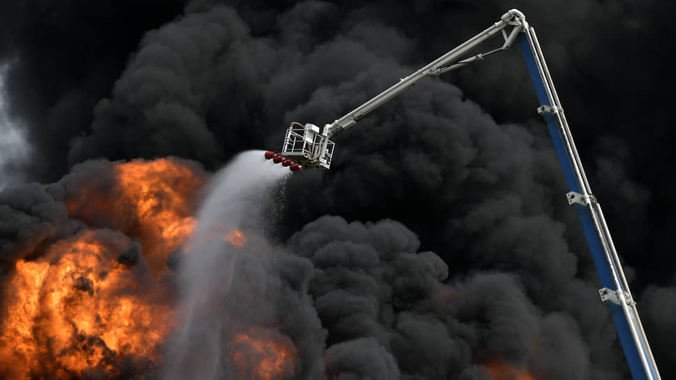 Пожар на нефтебазе был полностью потушен уже 25 июня. К вечеру 25 июня в Воронежской области были сняты все ограничения движения, введенные ранее на трассе М-4 «Дон»