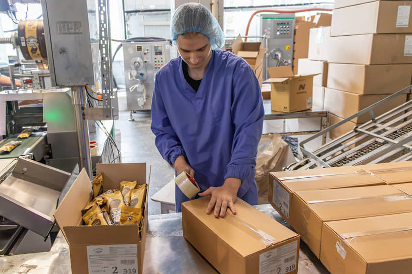 Этапы производства могут различаться в зависимости от вида мороженого и используемой технологии, но общая последовательность процесса остается неизменной