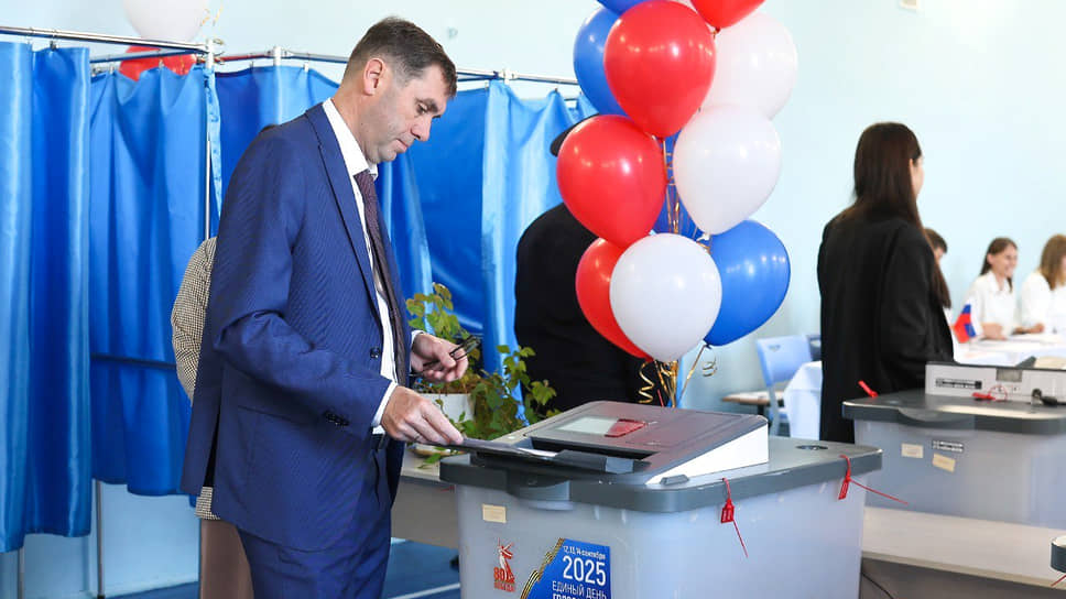 Мэр Воронежа Сергей Петрин принял участие в выборах еще утром 12 сентября