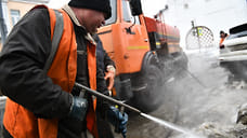 В Ярославле очищают ливневую канализацию