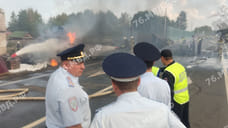 В Ярославской области 3,5 часа тушили пожар после ДТП бензовоза и скорой помощи