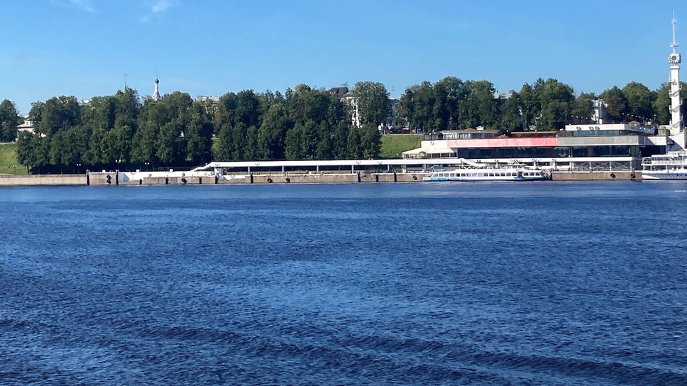 Река Волга в Ярославле