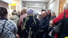 Ярославский губернатор пообещал уволить виновных за очередь в больнице