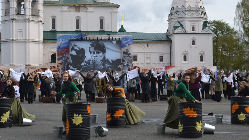 Театральная постановка детей ярославских школ о войне.