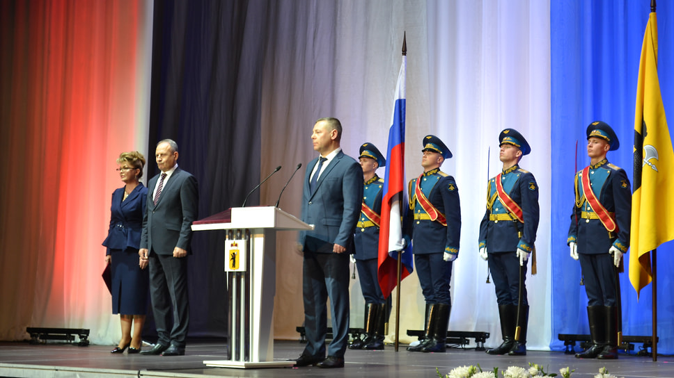 Михаил Евраев во время присяги