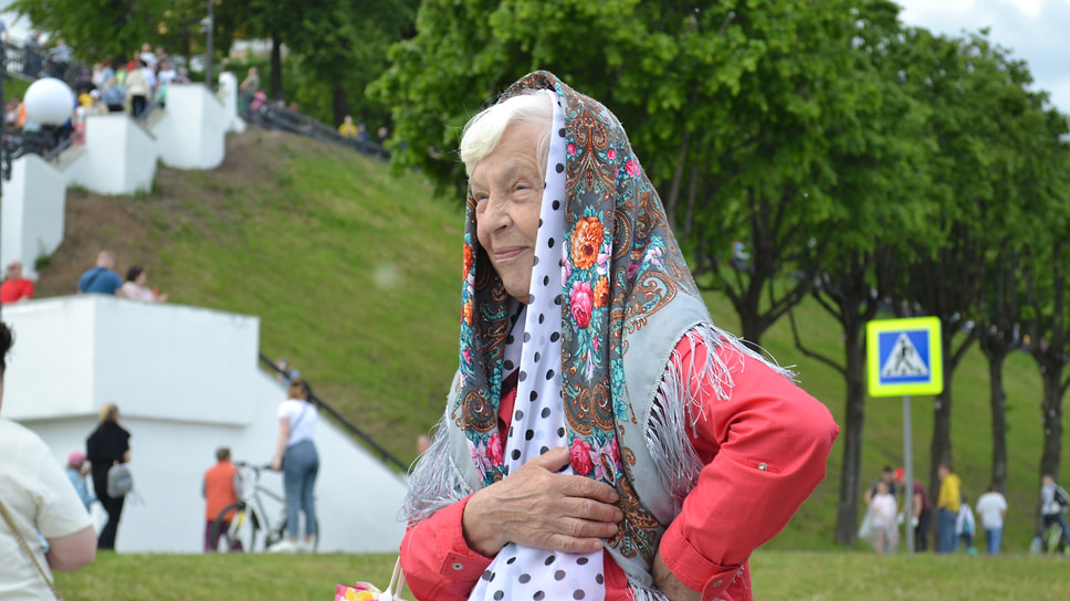 Ярославна во время соревнования яхтсменов. 