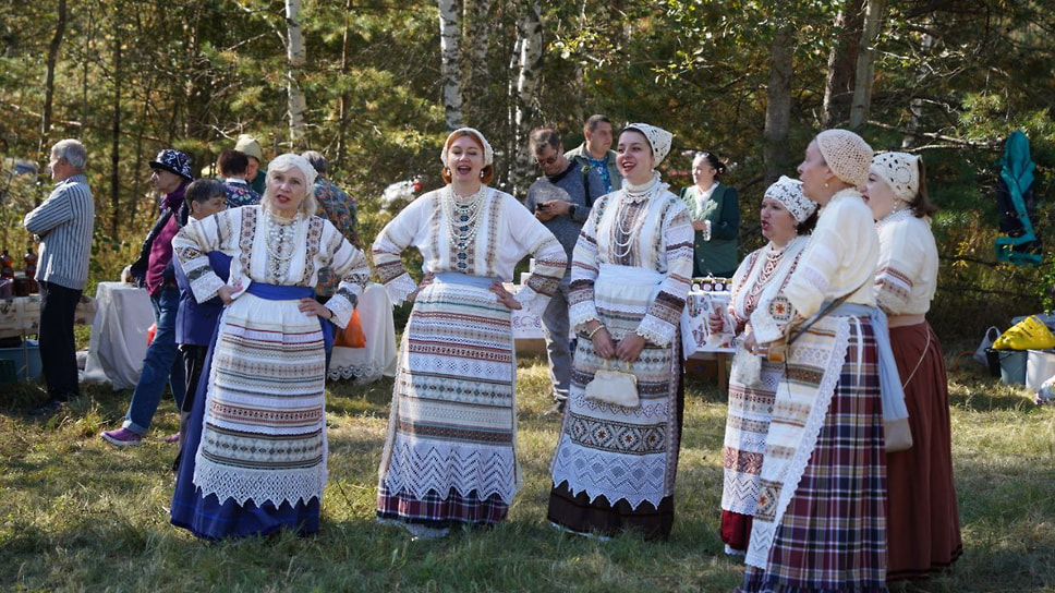 Фолк-группа "Родная песня" из Переславля-Залесского  
