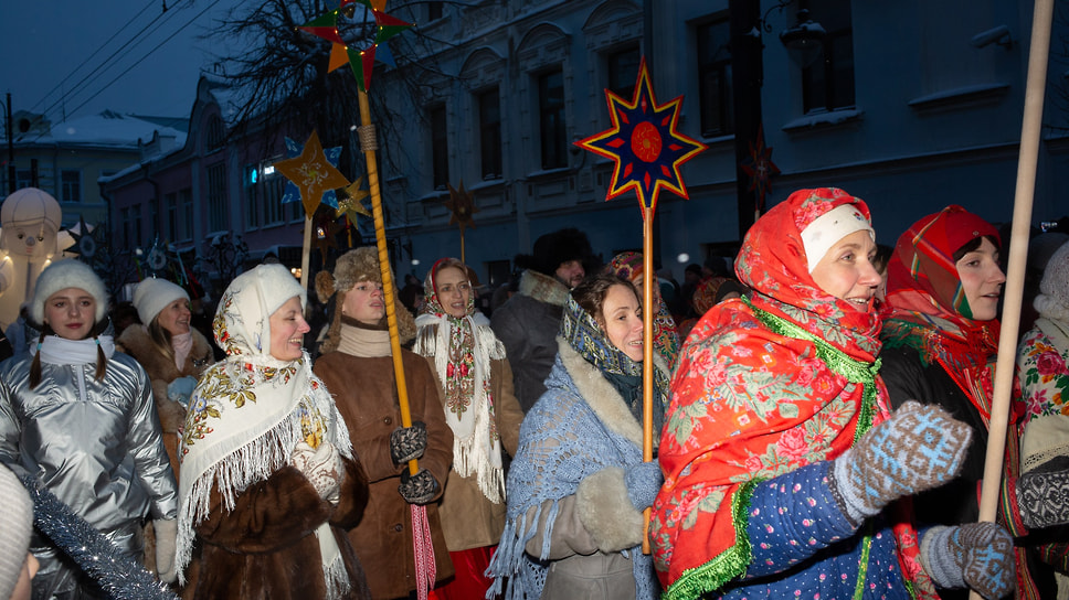 Большую часть шествие прошло по улице Крестовой, центральной улице Рыбинска 