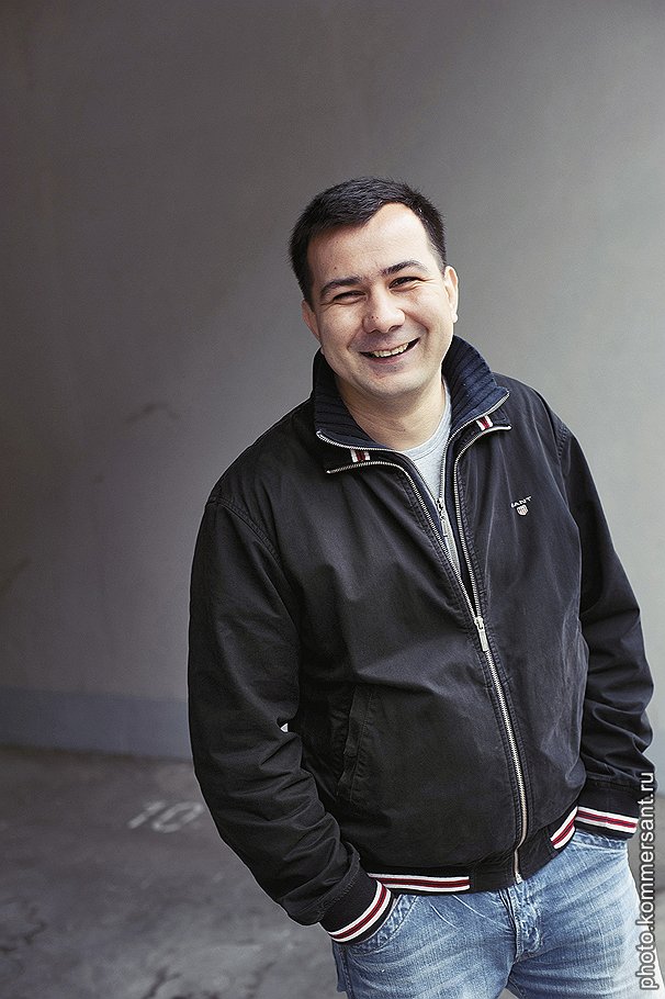 &lt;B>Моральный кодекс&lt;/B>&lt;br>Ильяс Закиров пытается убедить посетительниц  Mamba.ru, что в интернете есть настоящая любовь