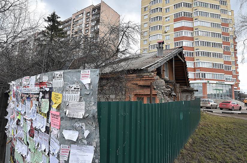 Подмосковные города стремительно застраивались новыми микрорайонами без дорог и социальной инфраструктуры