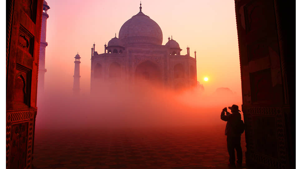 Взаимные туристические потоки России и Индии устойчиво растут, а индийские туристы в скором времени смогут потеснить китайских туристов на российском рынке, прогнозируют эксперты