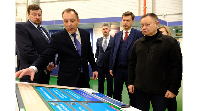 METEOR Lift партнерство