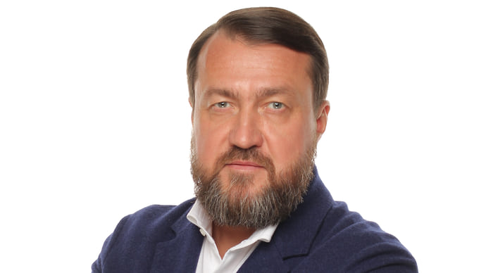 «Отдавать и помогать могут только сильные»